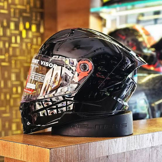 Studds Raider gloss black Helmet