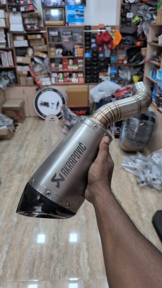 AKRAPOVIC SHORTY SLIPON EXHAUST FOR KAWASAKI Z900